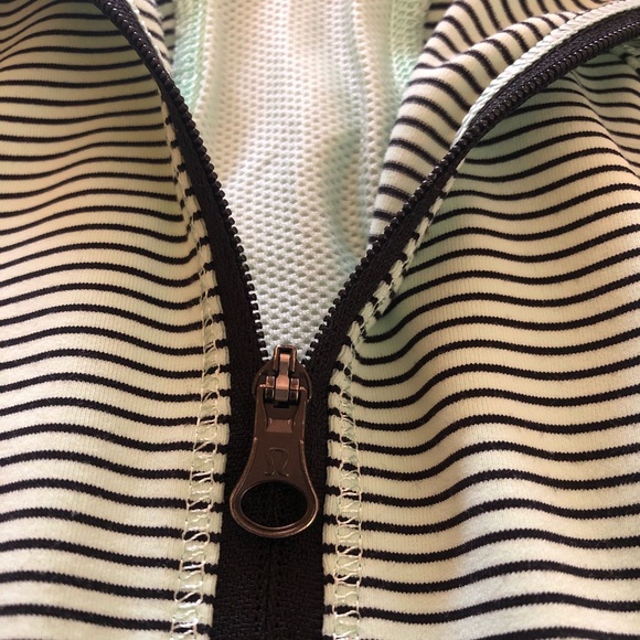 Lululemon Light Green Zip up - Picture 3 of 6